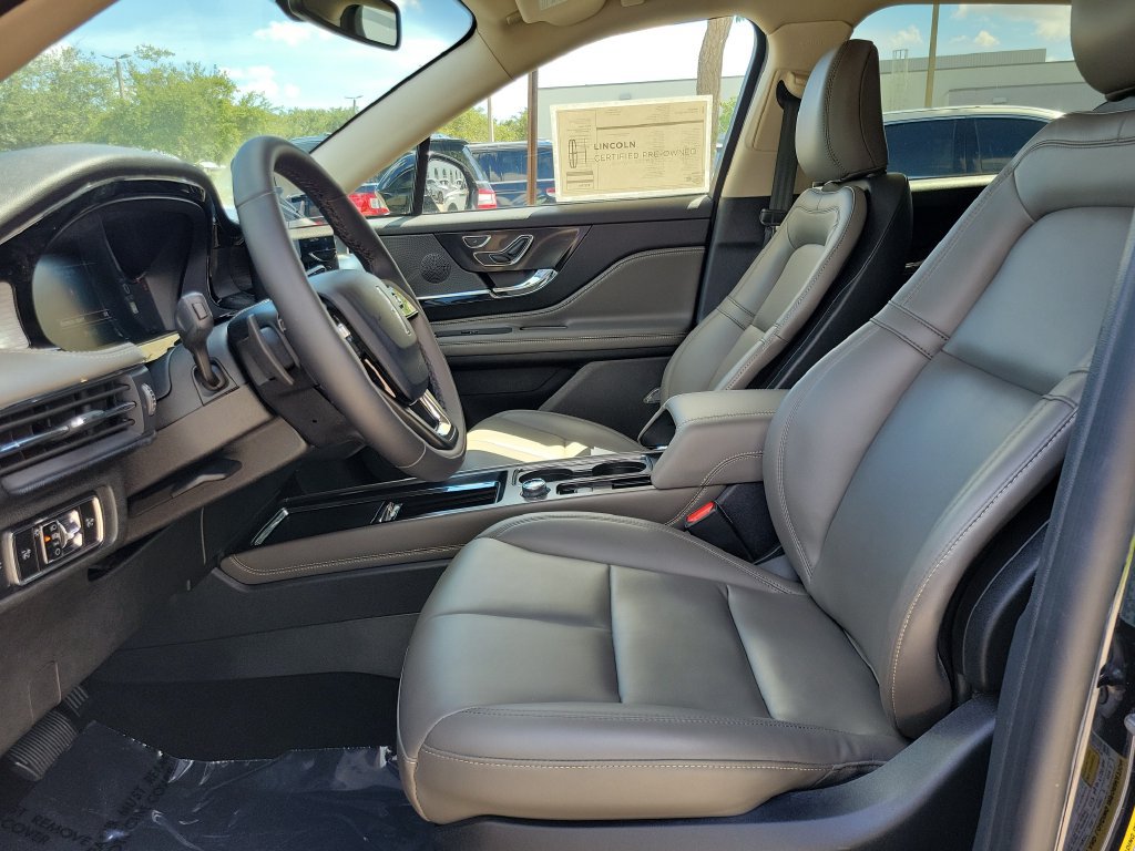 Certified 2023 Lincoln Corsair FWD image 16