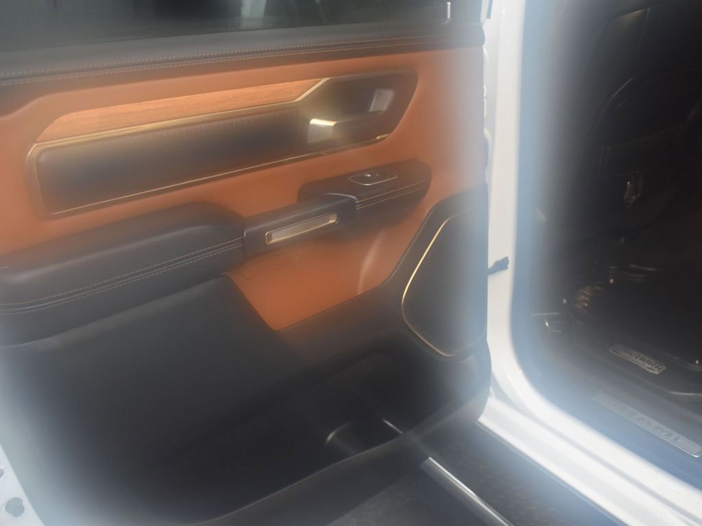 Used 2022 RAM 1500 Limited w/ Body Color Bumper Group image 12