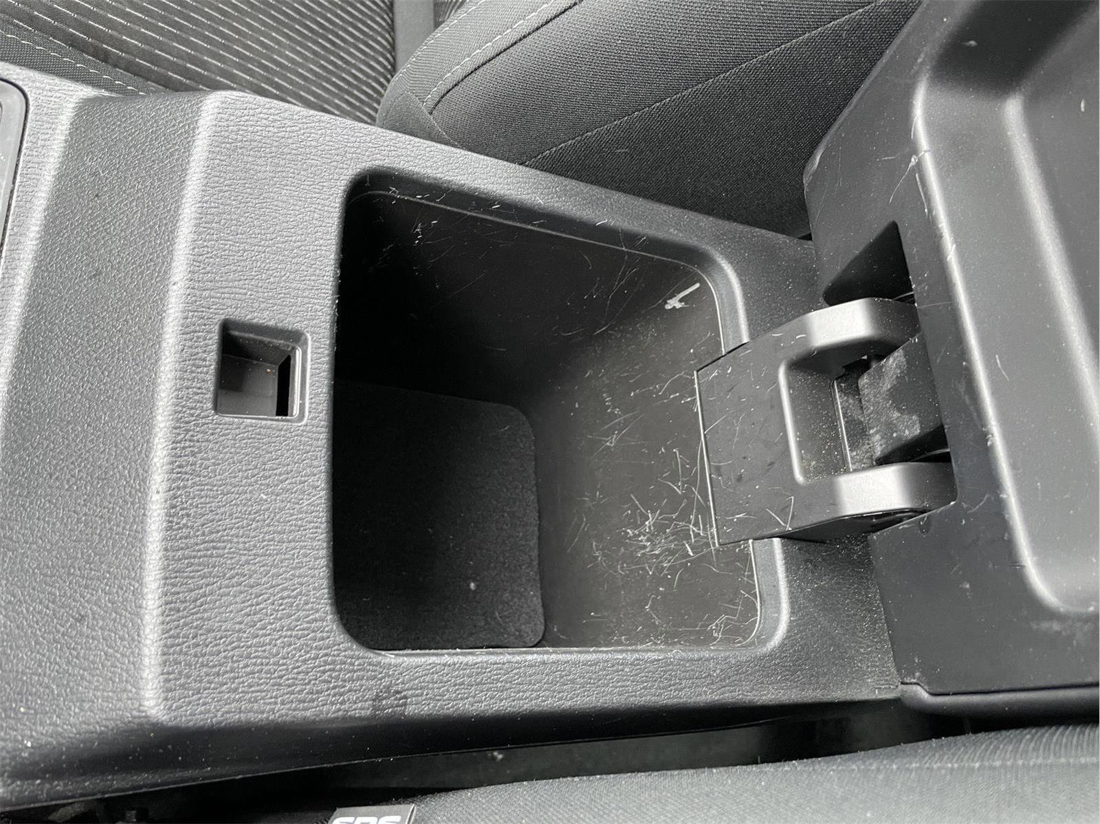 Used 2022 Mitsubishi Outlander ES image 32