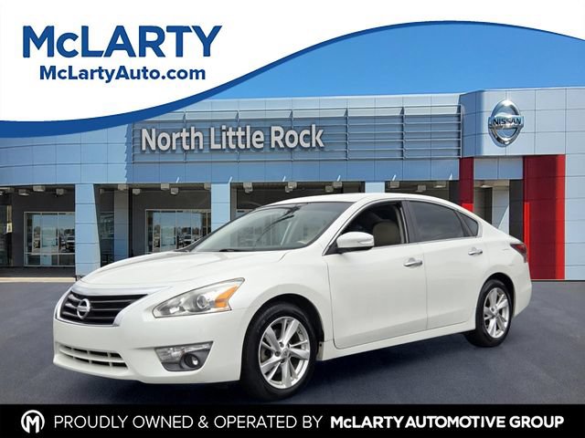 Used 2014 Nissan Altima 2.5 SL w/ Moonroof Package