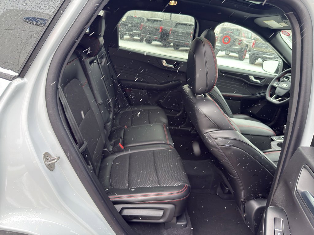 Used 2026 Ford Escape ST-Line w/ Tech Pack #1 image 16