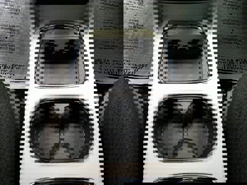 Used 2016 Dodge Grand Caravan SXT w/ Rear Park Assist Package image 15