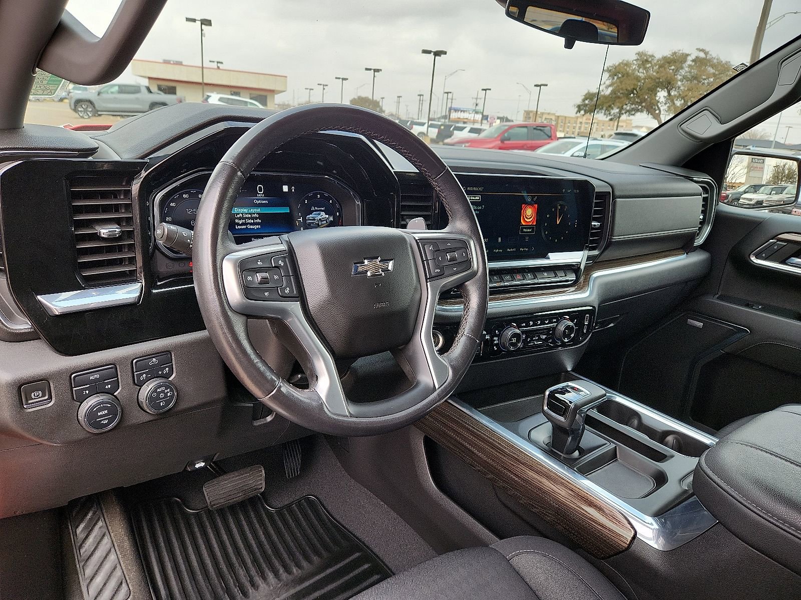 Used 2023 Chevrolet Silverado 1500 RST w/ Convenience Package II image 16