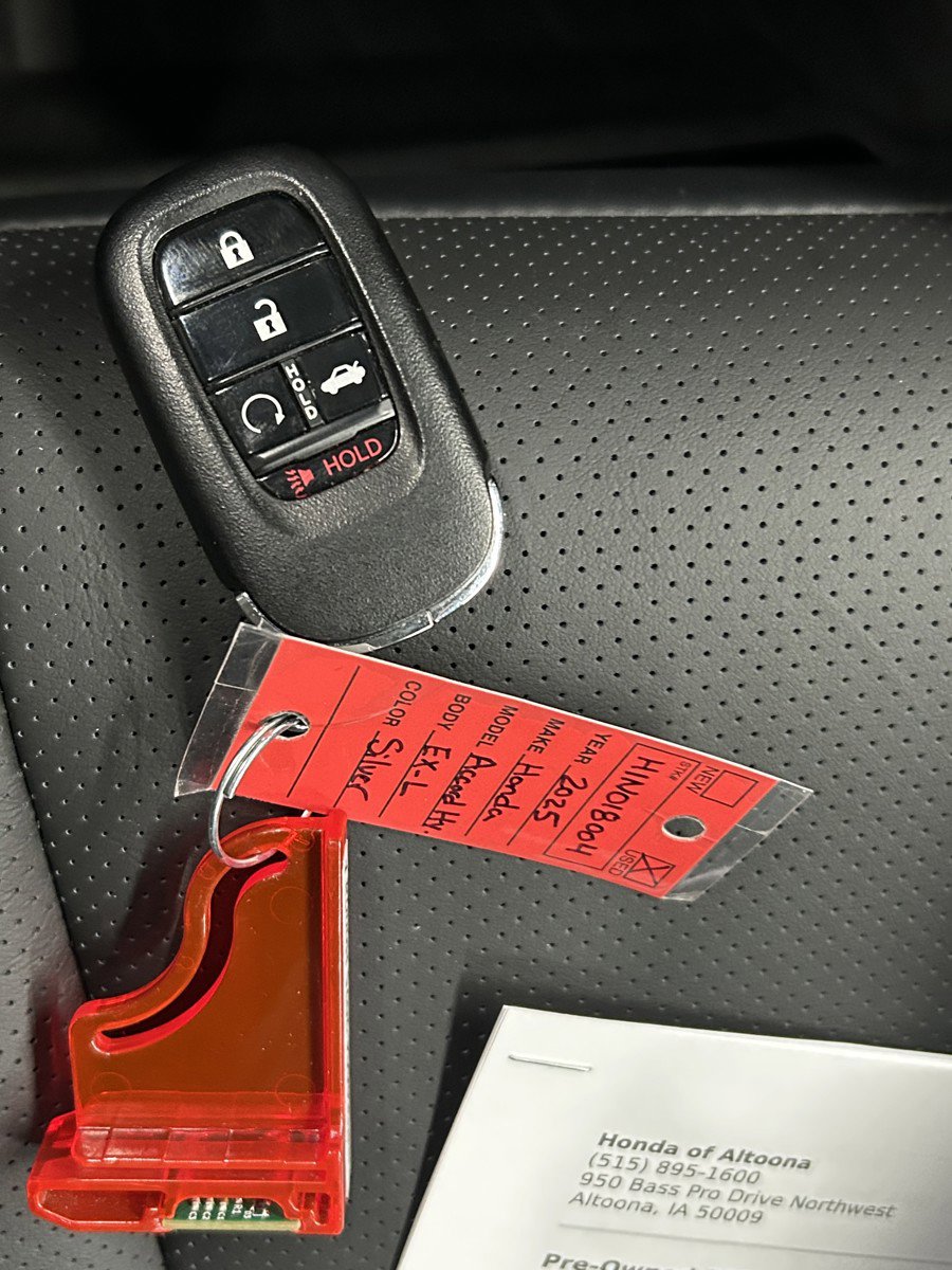 Certified 2025 Honda Accord EX-L image 36