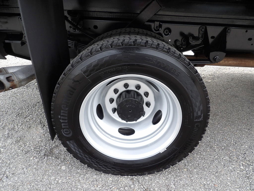 Used 2016 Ford F450 XL RWD image 48