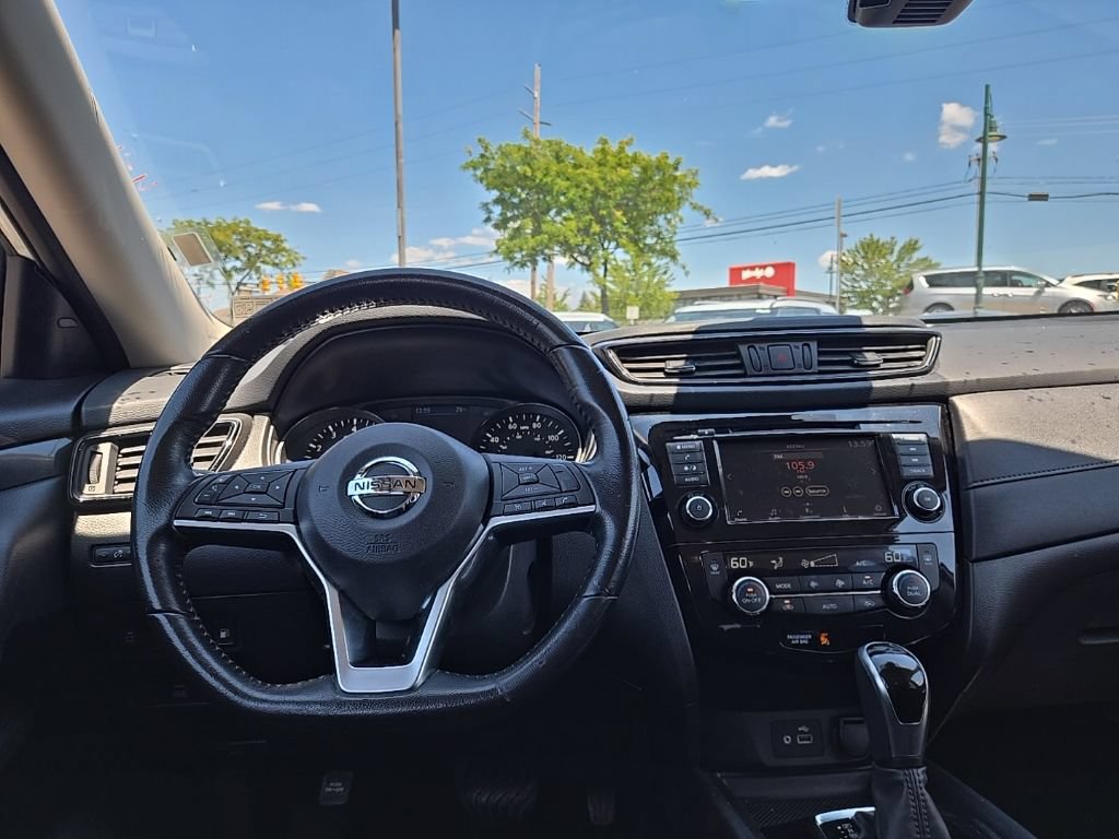 Used 2020 Nissan Rogue SV AWD/4WD image 38