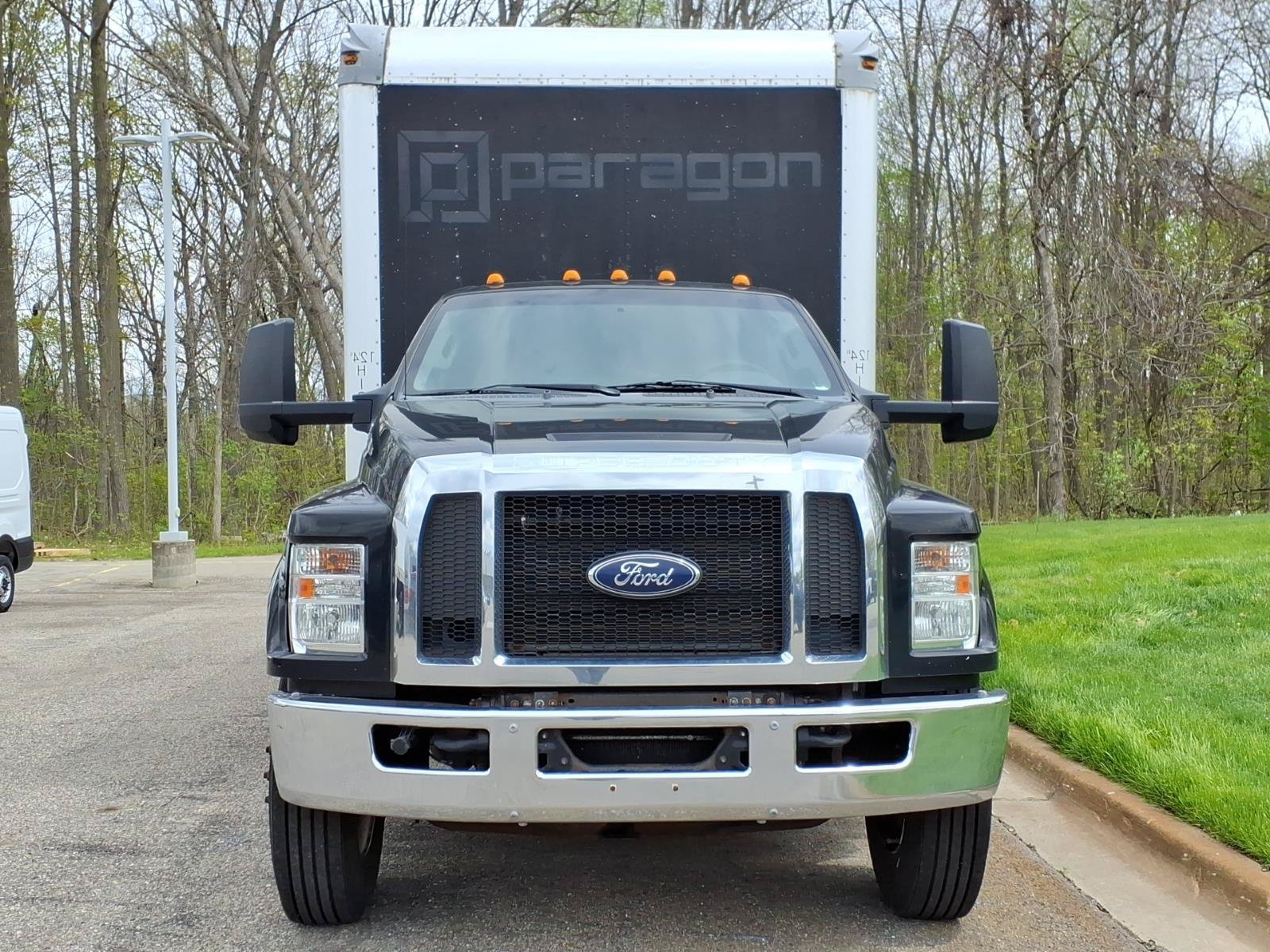 Used 2017 Ford F650 2WD Regular Cab Super Duty image 2