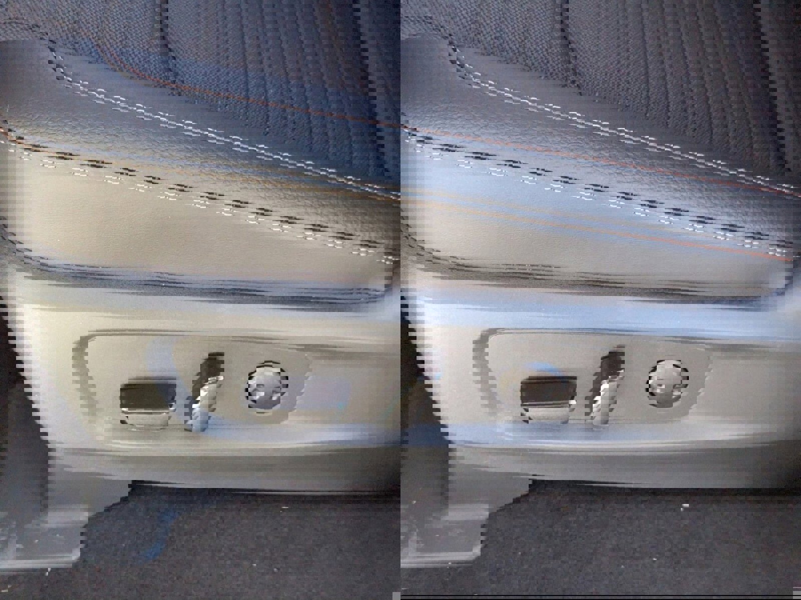 New 2025 Nissan Pathfinder Rock Creek image 12