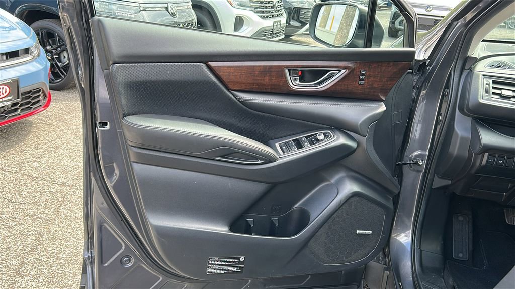 Used 2023 Subaru Ascent Touring image 9