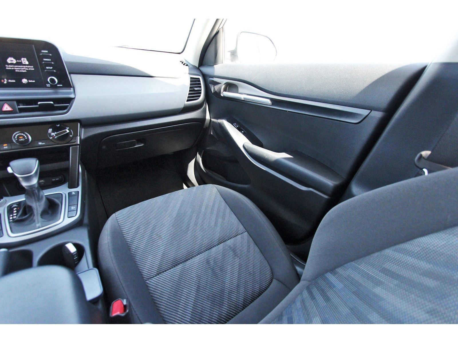 Used 2024 Kia Seltos LX image 12