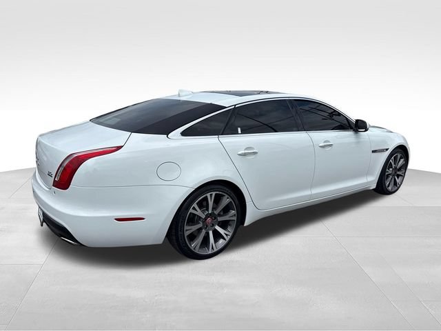 Used 2017 Jaguar XJ L Portfolio AWD/4WD image 5