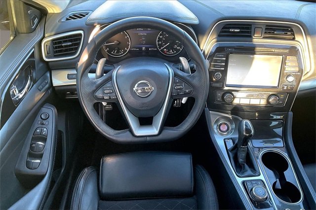 Used 2018 Nissan Maxima SR w/ Midnight Edition image 5