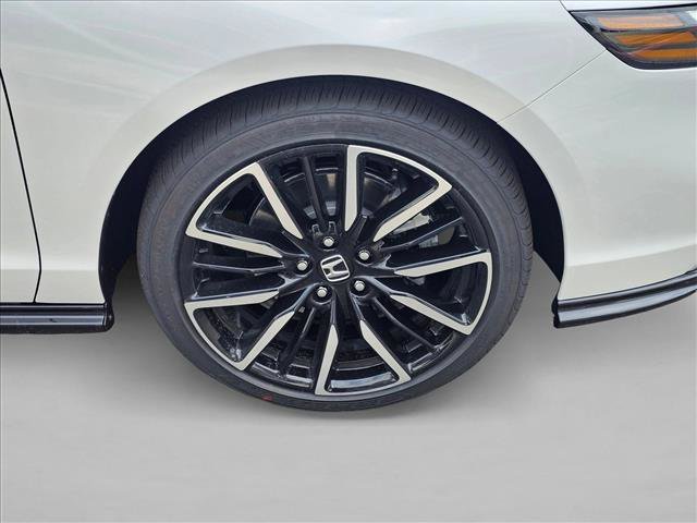 New 2026 Honda Accord Touring image 9