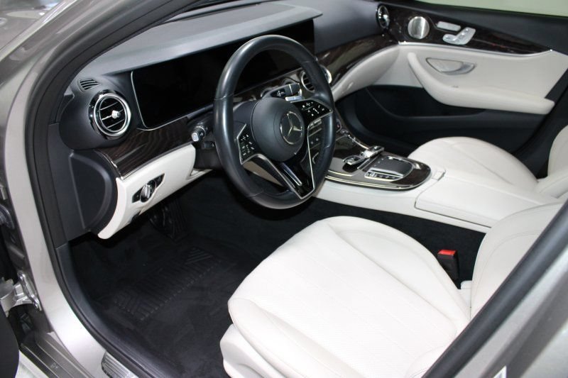 Used 2021 Mercedes-Benz E 350 Sedan w/ Premium Package image 13