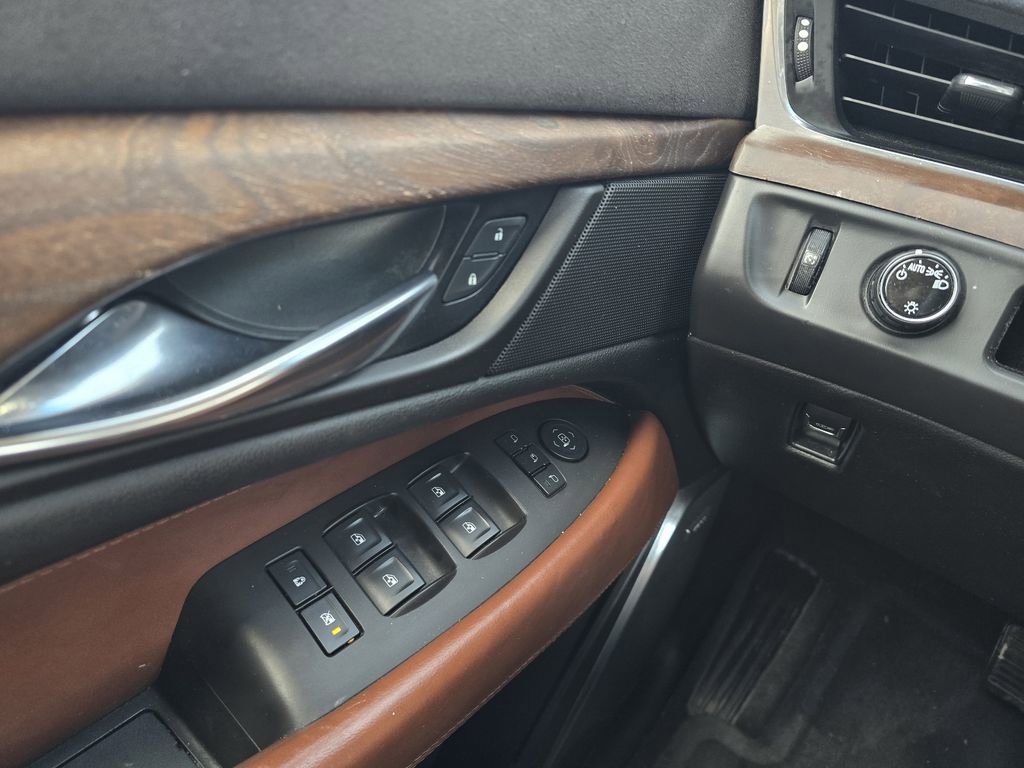 Used 2016 Cadillac Escalade Premium RWD image 21