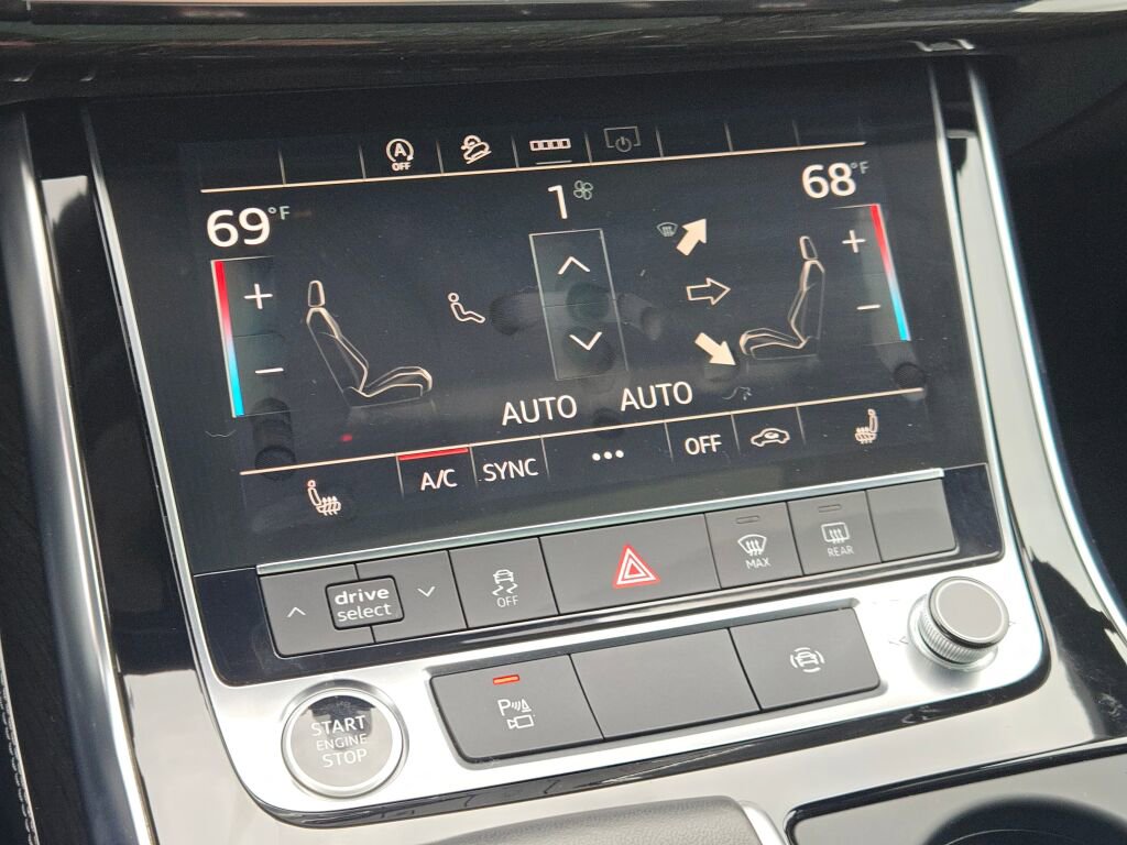 Used 2025 Audi Q7 3.0T Premium Plus image 30