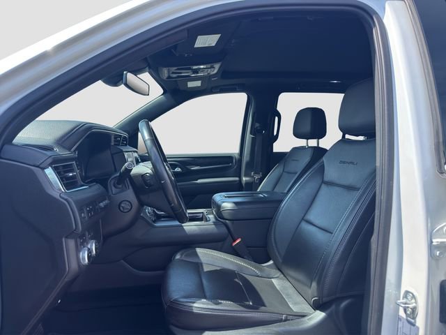 Used 2021 GMC Yukon Denali AWD/4WD image 9