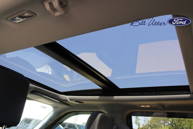 Certified 2025 Ford F350 Lariat w/ Lariat Ultimate Package image 18