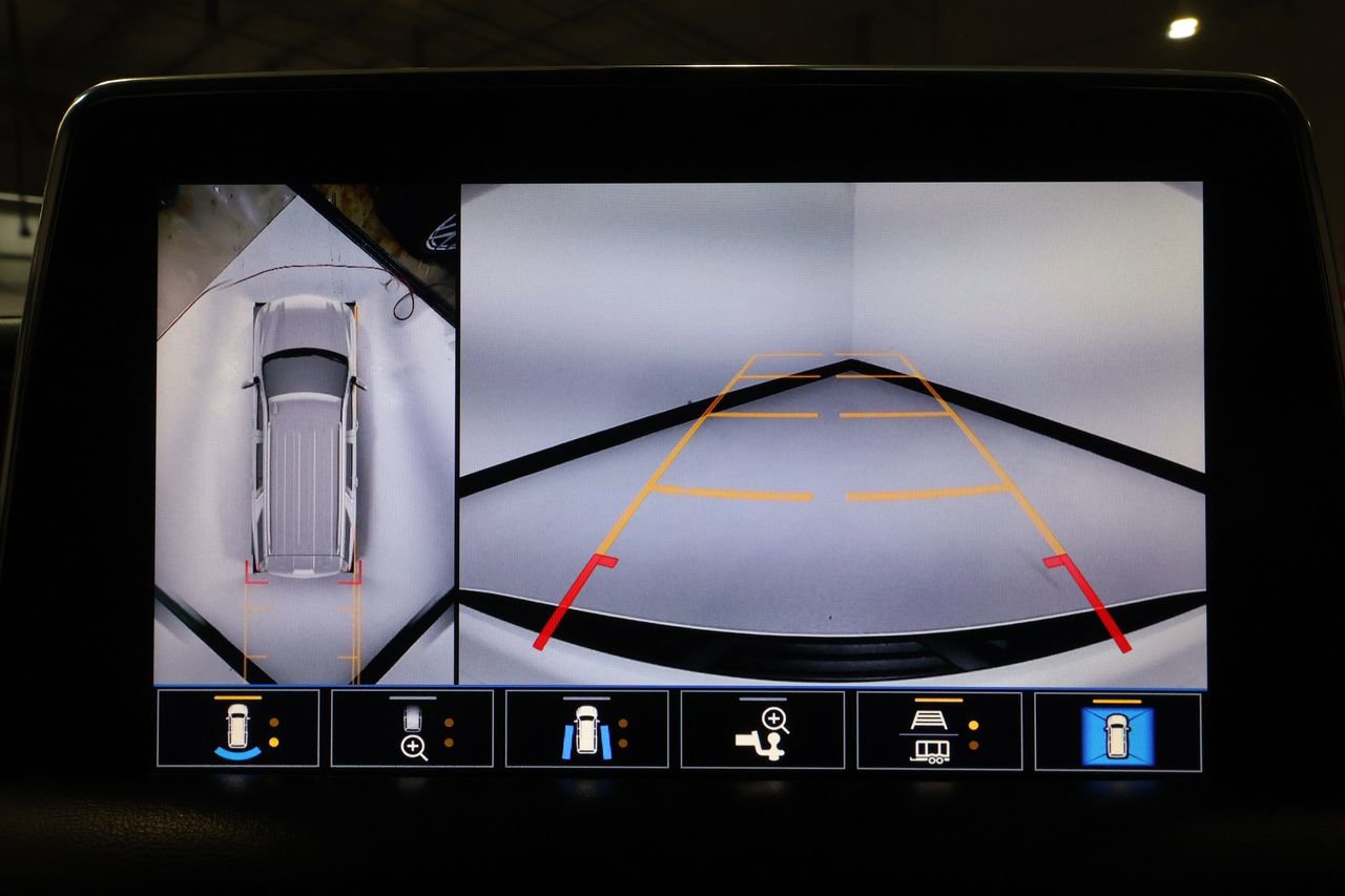 Used 2021 Chevrolet Tahoe LT w/ LT Signature Package image 14