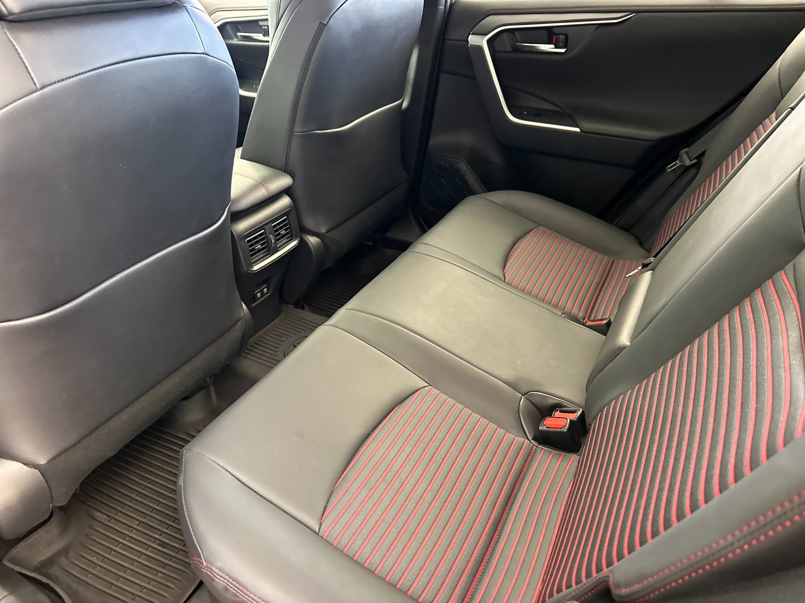 Used 2021 Toyota RAV4 XSE w/ Weather Package AWD/4WD image 13
