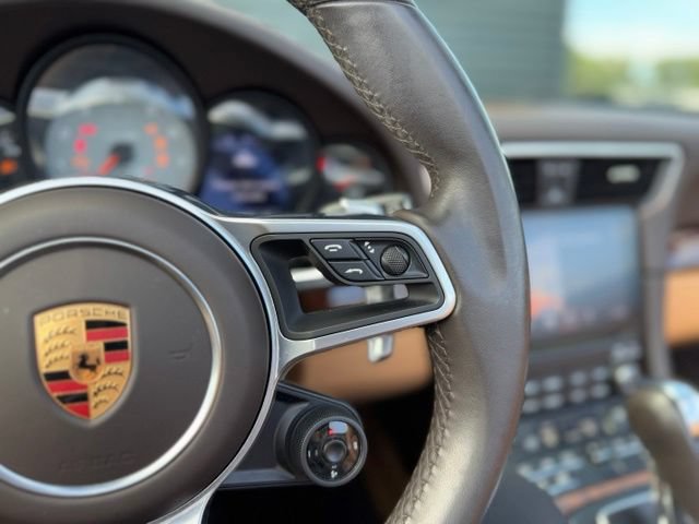 Used 2018 Porsche 911 Carrera 4S AWD/4WD image 22