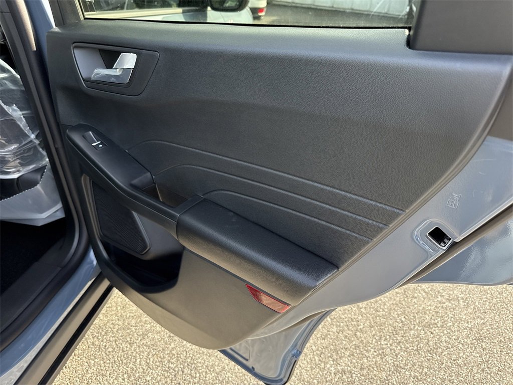 Used 2025 Ford Escape ST-Line w/ Tech Pack #1 image 30