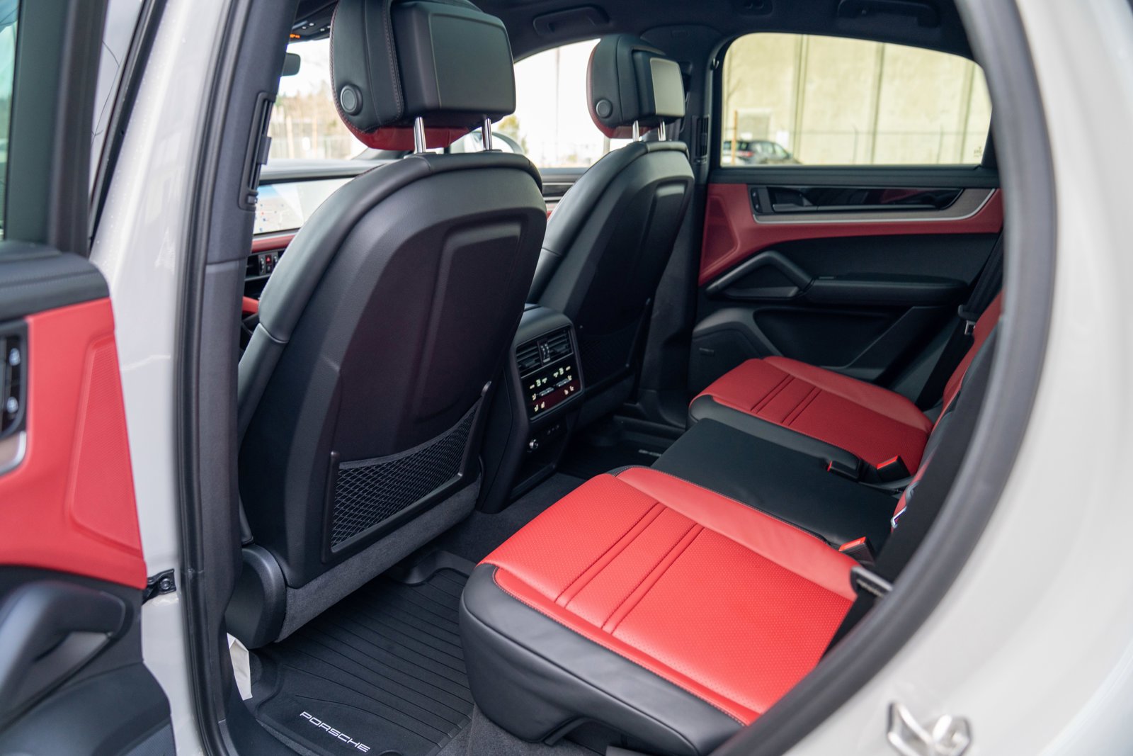 New 2026 Porsche Cayenne S AWD/4WD image 23