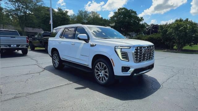 Certified 2025 GMC Yukon Denali AWD/4WD image 2