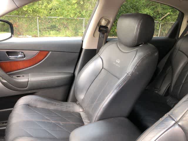 Used 2009 INFINITI FX35 AWD w/ Navigation Pkg image 13