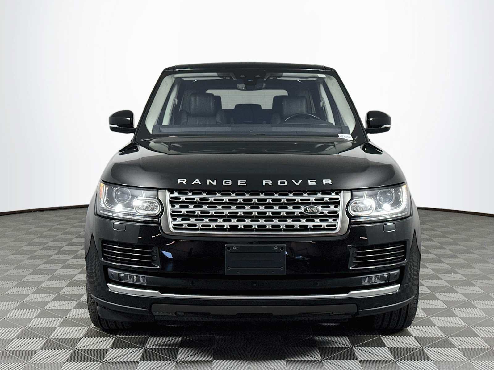 Used 2017 Land Rover Range Rover Long Wheelbase Supercharged AWD/4WD image 2