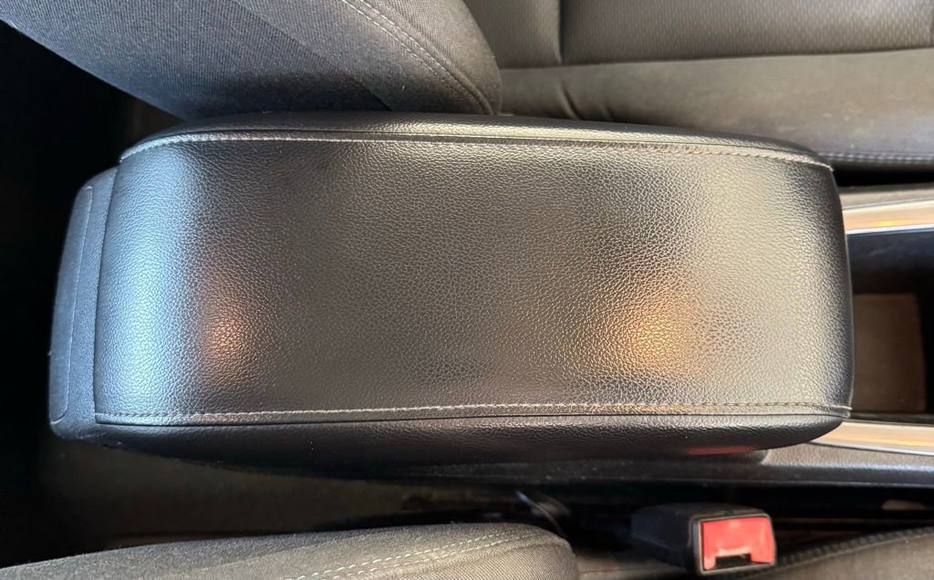 Used 2016 Chevrolet Cruze LT w/ Convenience Package image 36