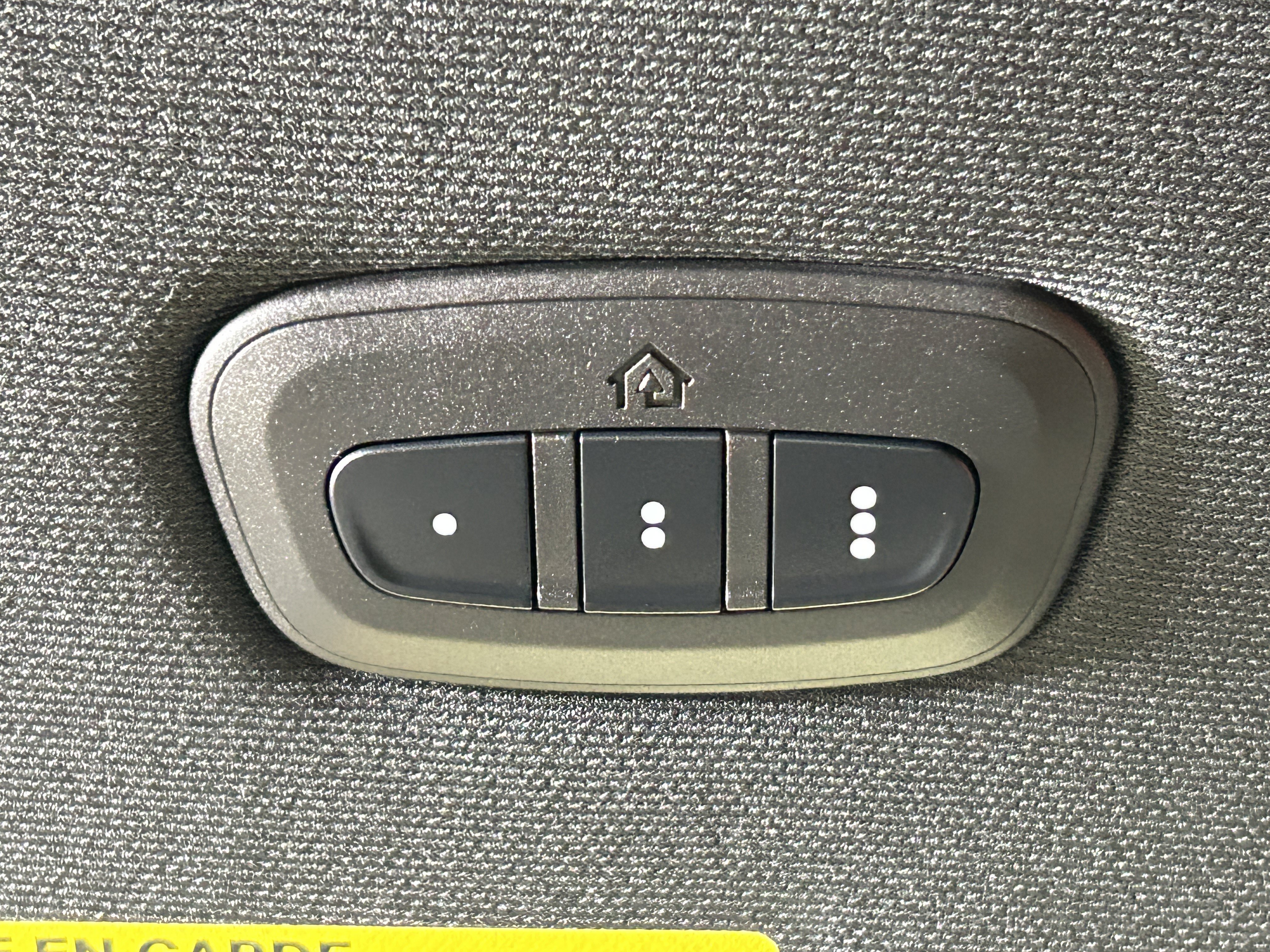 Certified 2025 RAM 2500 Big Horn AWD/4WD image 37