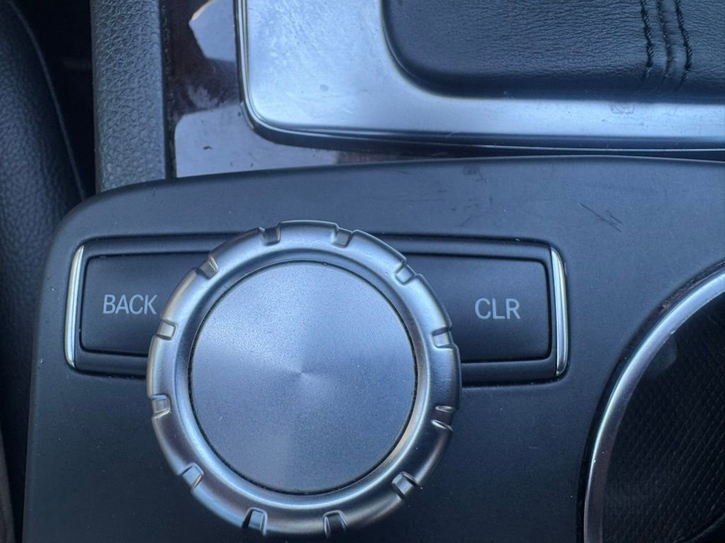 Used 2013 Mercedes-Benz C 300 4MATIC Sedan image 19