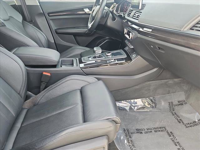 Used 2018 Audi Q5 Prestige w/ Prestige Package image 21