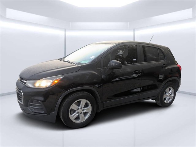 Used 2020 Chevrolet Trax LS w/ Tint and Cruise Package image 7