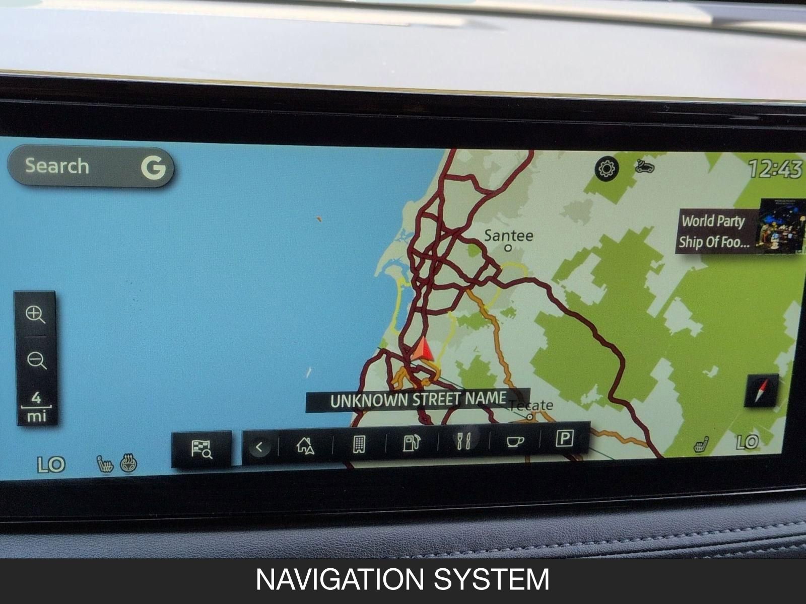 Used 2023 Nissan Ariya AWD image 17