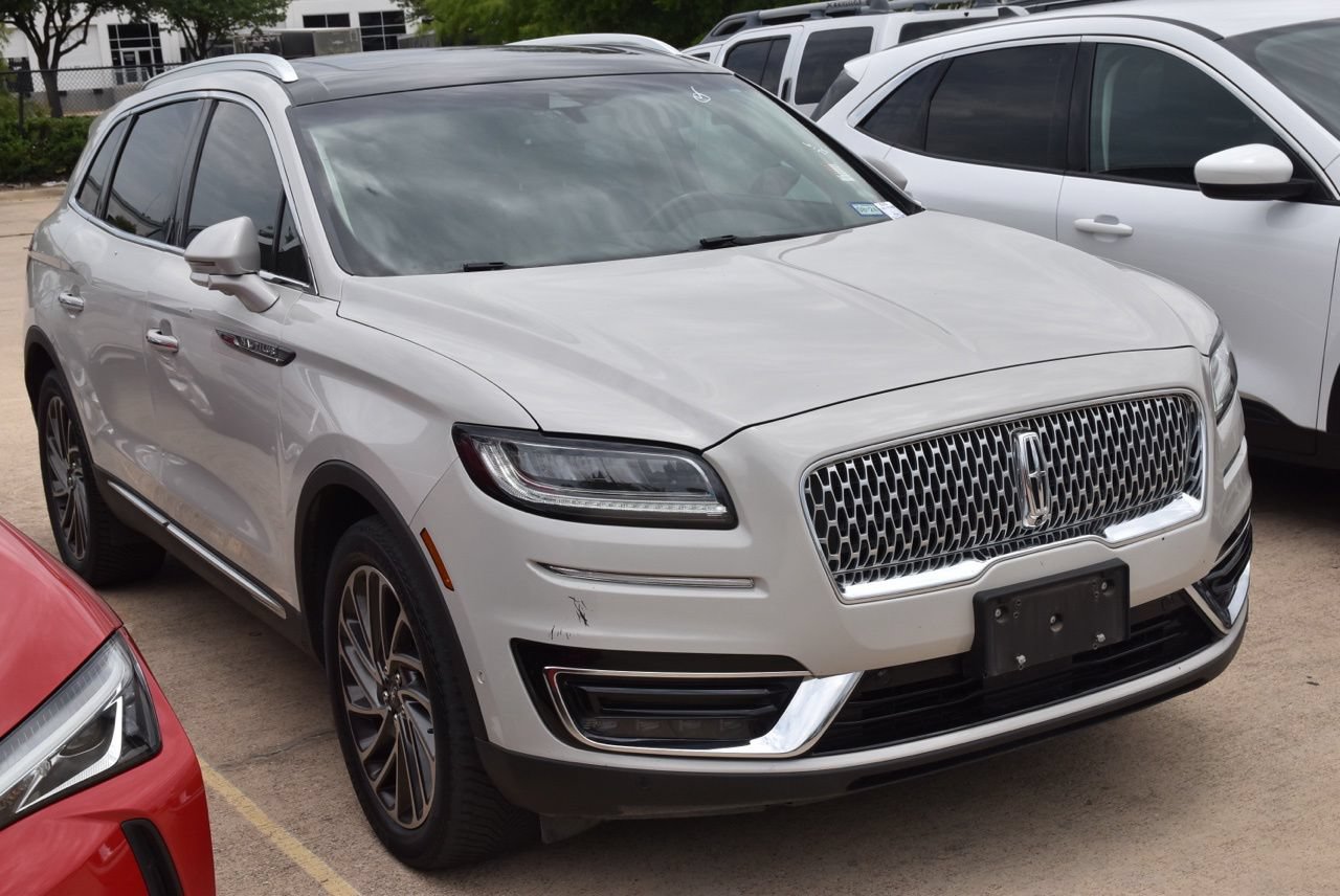 Used 2020 Lincoln Nautilus Reserve w/ Equipment Group 201A AWD/4WD image 4