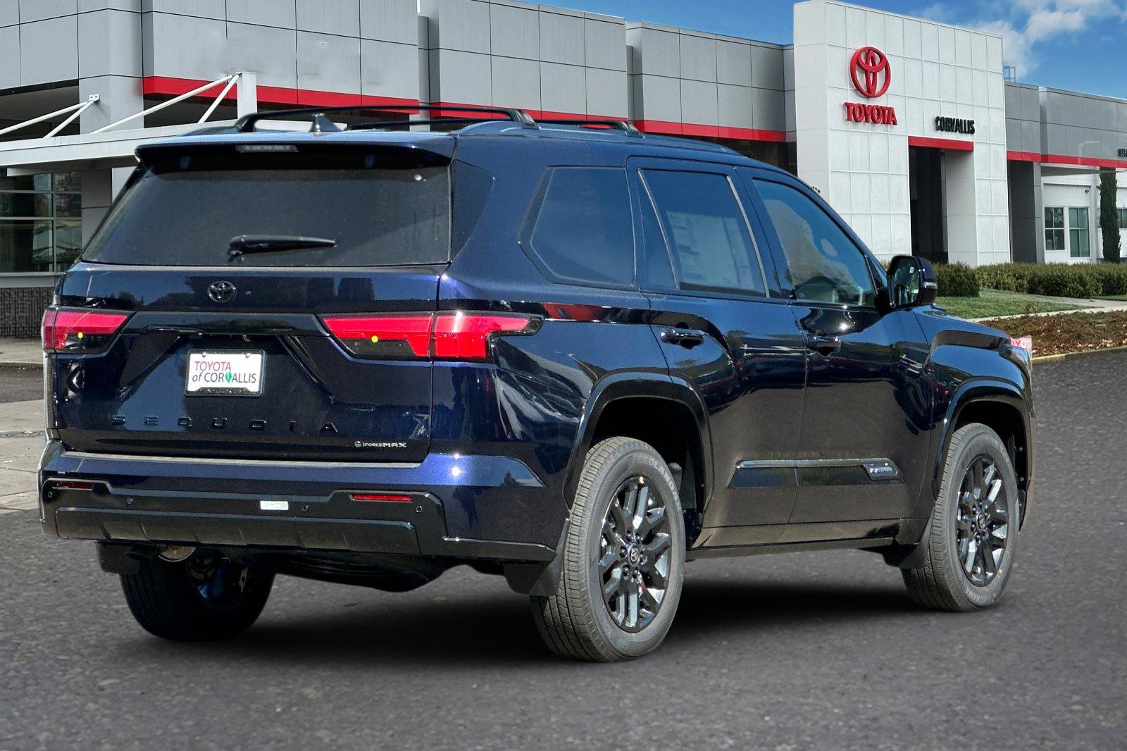 New 2026 Toyota Sequoia Platinum AWD/4WD image 5