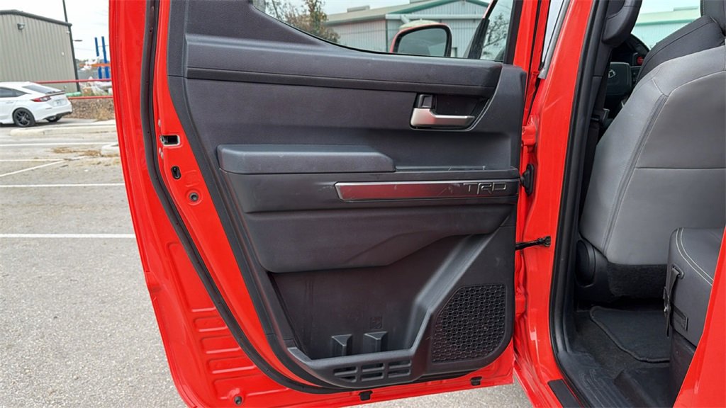 Certified 2024 Toyota Tacoma TRD Off-Road image 31