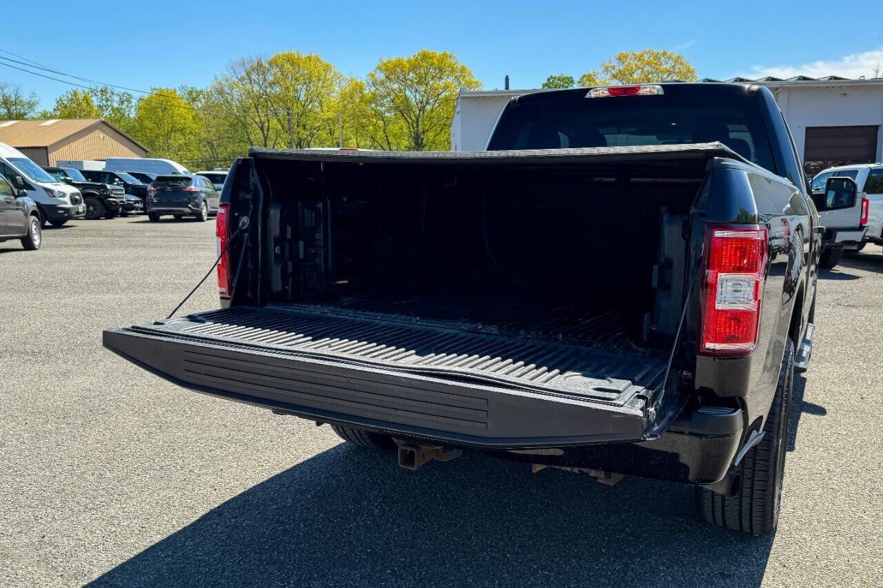 Used 2018 Ford F150 XL w/ Equipment Group 101A Mid AWD/4WD image 16