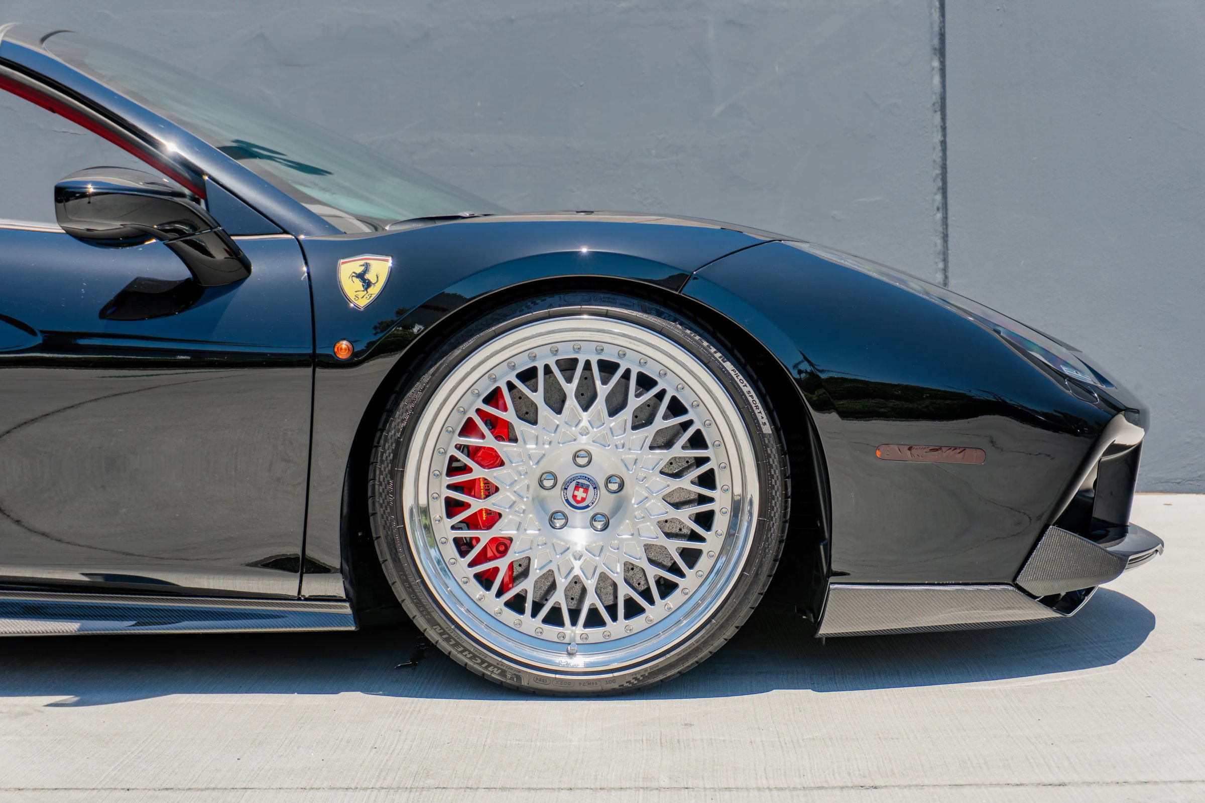 Used 2018 Ferrari 488 Spider RWD image 38
