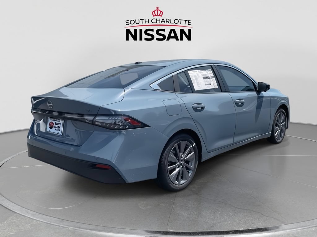 New 2026 Nissan Sentra SL w/ Floor Mat Package FWD image 6