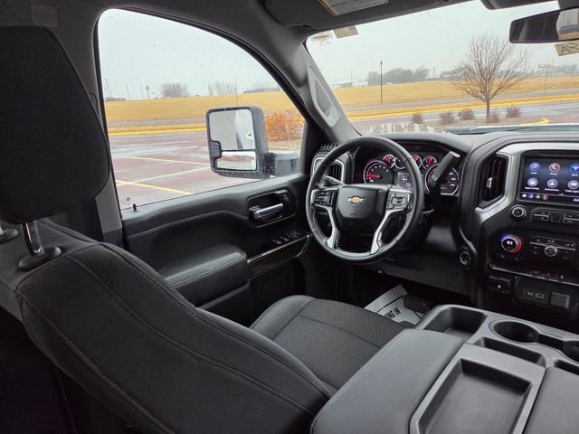 Used 2020 Chevrolet Silverado 2500 LT w/ Convenience Package image 49