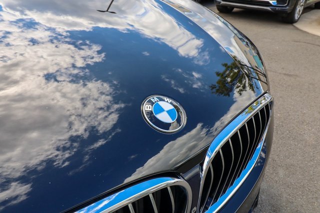 Used 2017 BMW 750i xDrive image 29