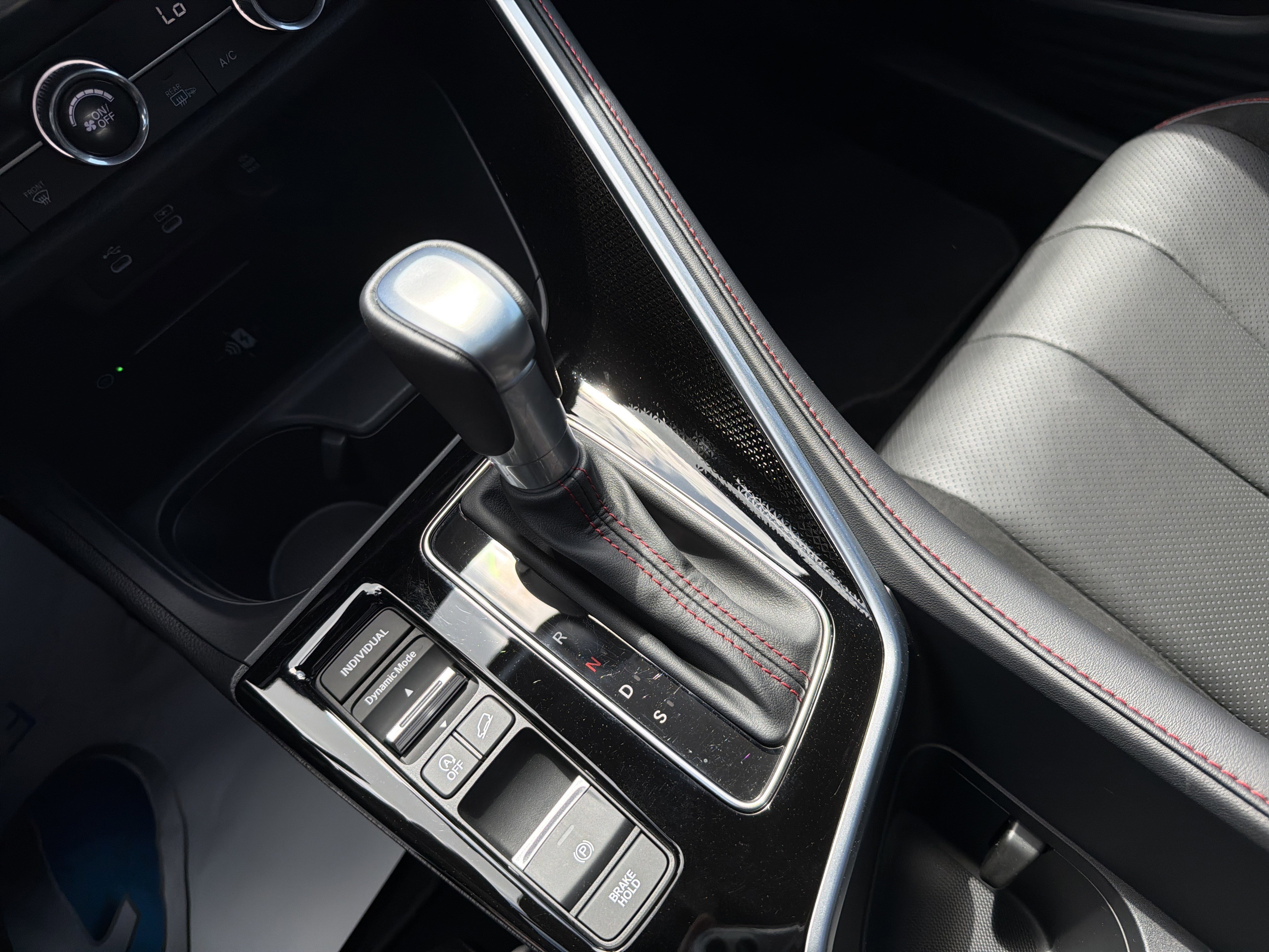 Certified 2025 Acura ADX A-Spec image 26