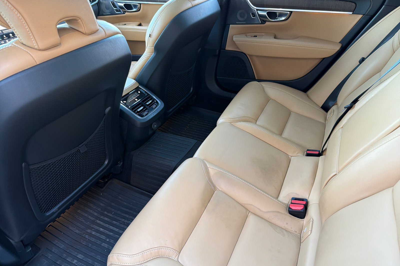 Used 2022 Volvo V90 B6 Cross Country AWD/4WD image 13