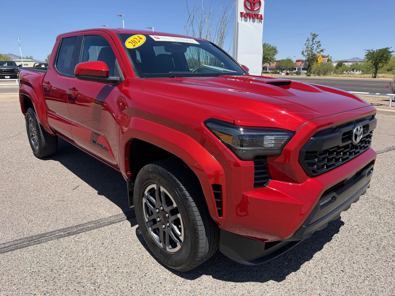 Used 2024 Toyota Tacoma TRD Sport RWD image 8