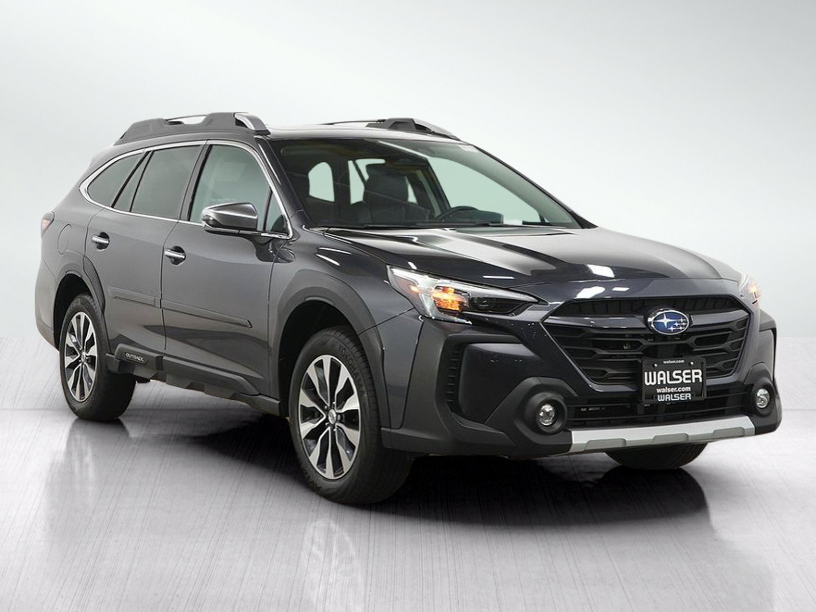 Used 2023 Subaru Outback Touring AWD/4WD image 7