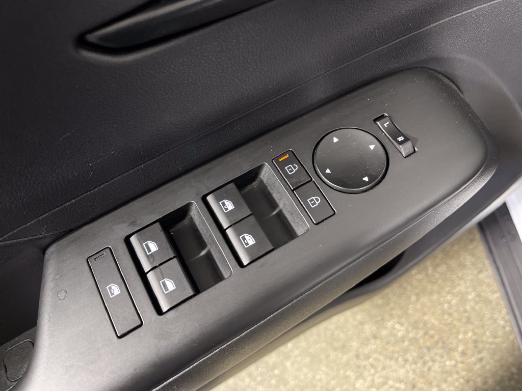 Certified 2026 Hyundai Kona SEL Sport FWD image 19