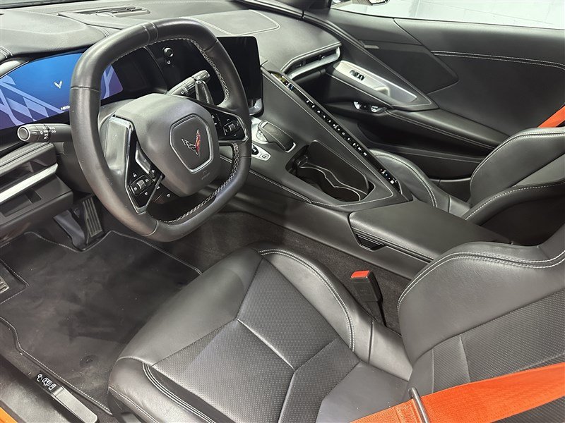 Used 2024 Chevrolet Corvette Stingray Convertible w/ 1LT RWD image 10